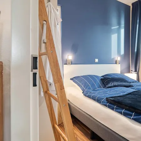 Holiday home Hausboot Grosse Freiheit Ribnitz-Damgarten
